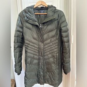 Pre owned Abercrombie & Fitch women’s green coat size M
